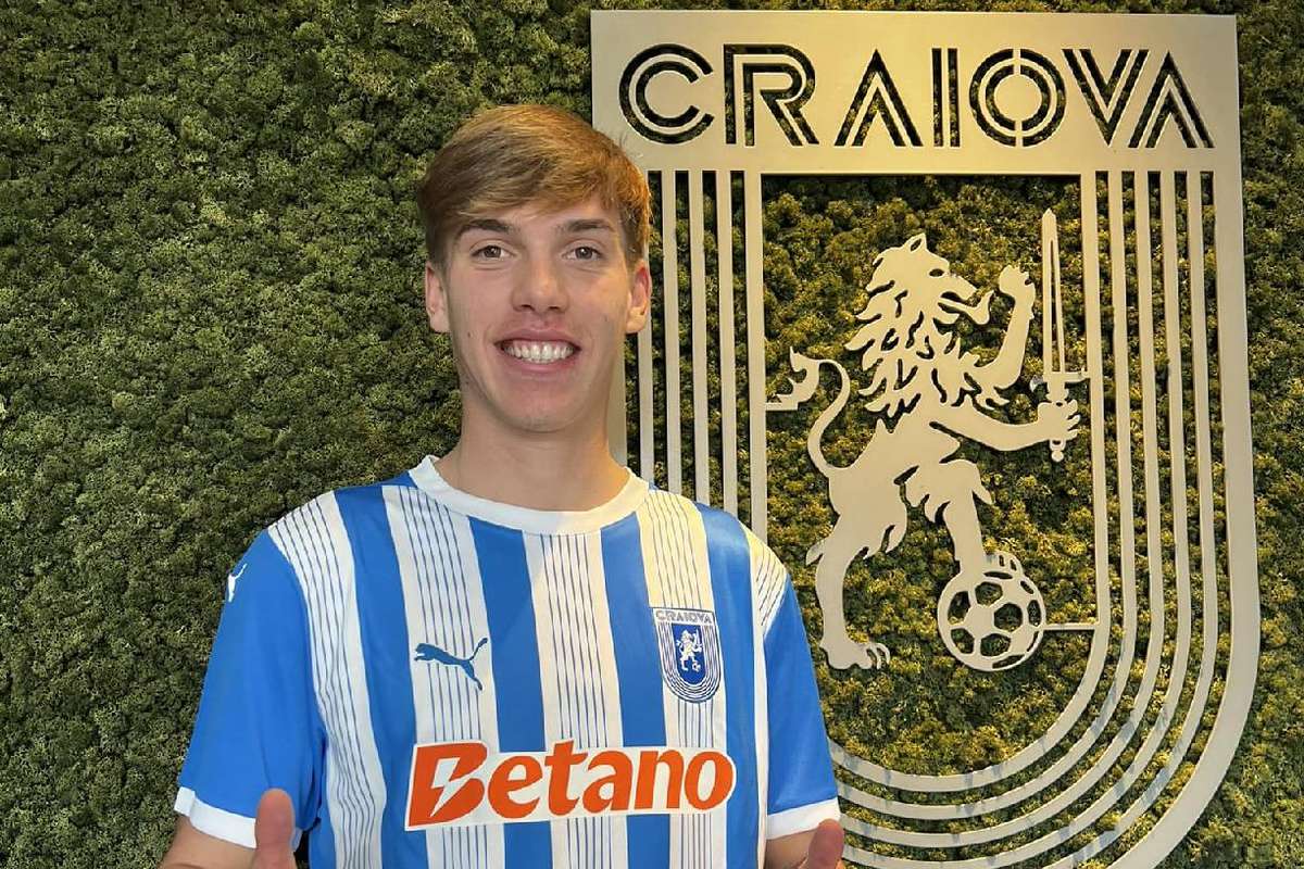Oficial Universitatea Craiova transfera un roman format la academia Francesco Totti