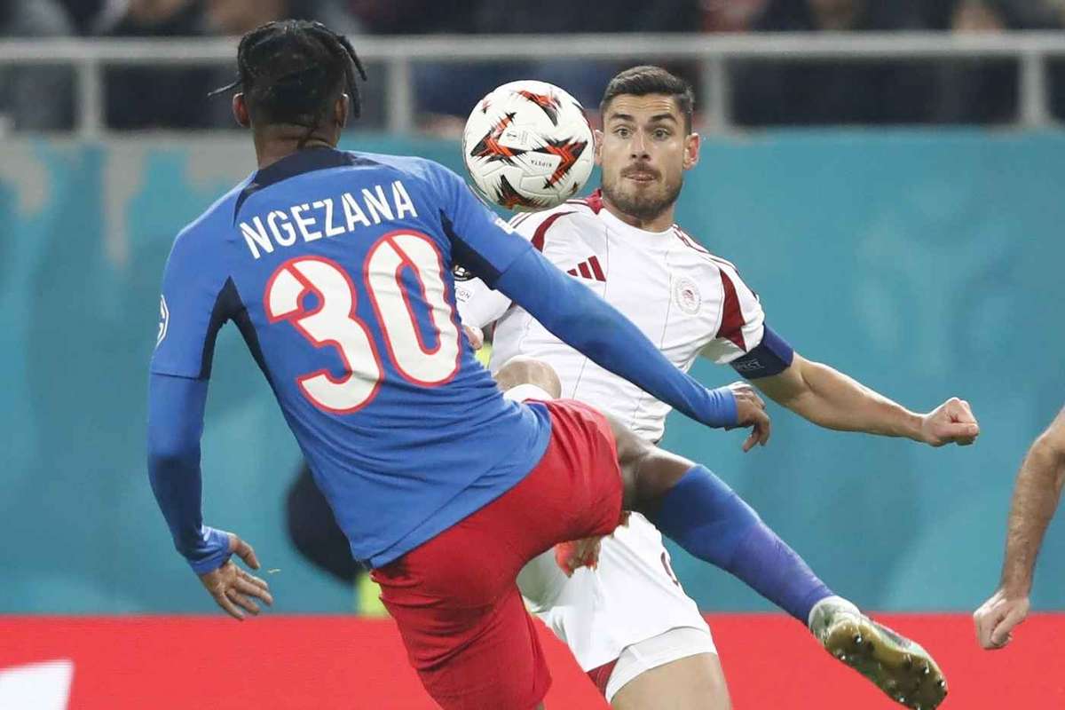 FCSB aproape de o lovitura financiara Siyabonga Ngezana supravegheat de un club din Serie A