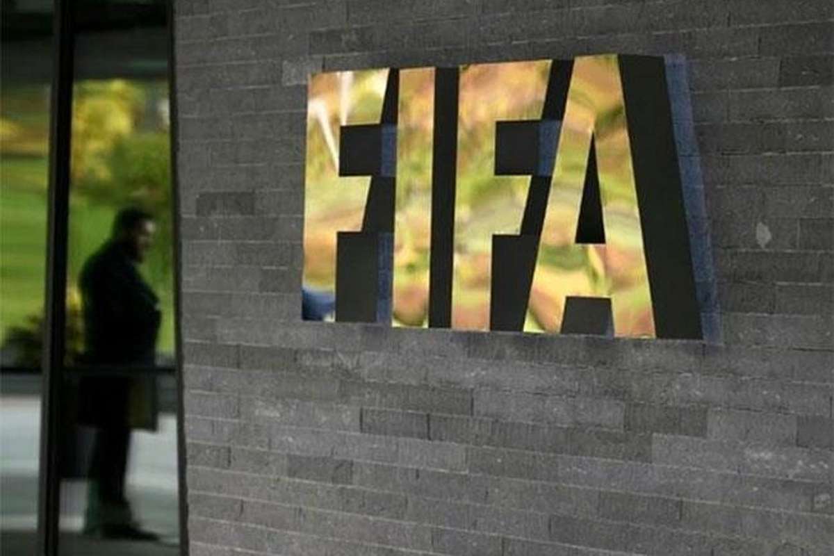 FIFA suspenda doua federatii nationale Pana la noi ordine