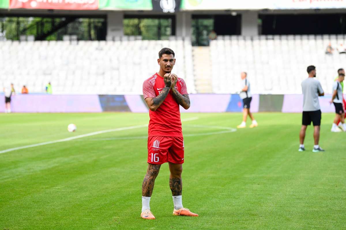 Recuperat dupa operatia de menisc Markovic isi schimba din nou echipa in Superliga