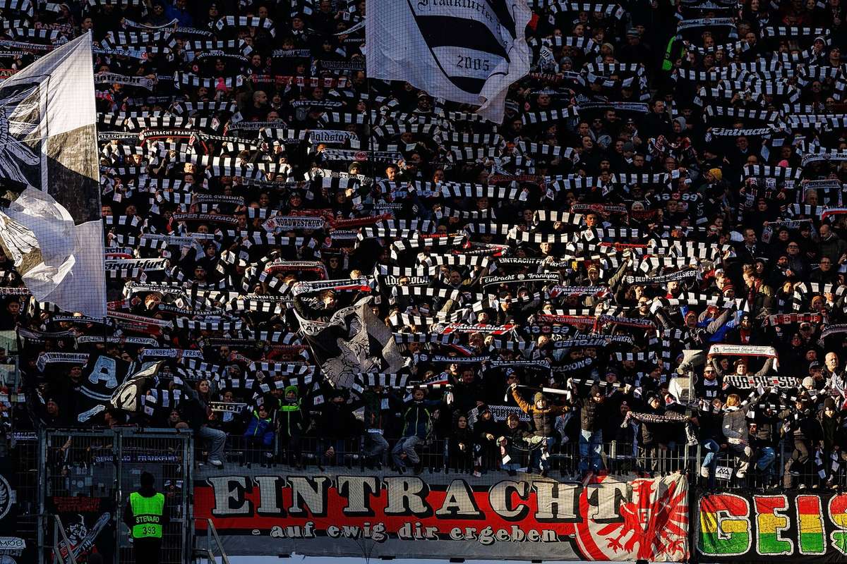 Trei echipe din Europa League sanctionate de UEFA