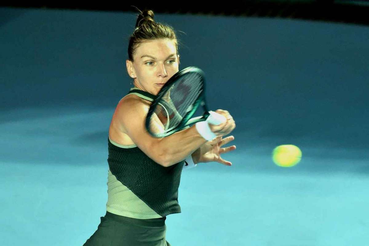Urmatorul Tenis Halep si Bogdan invinse la dublu Cristian o invinge pe Niculescu