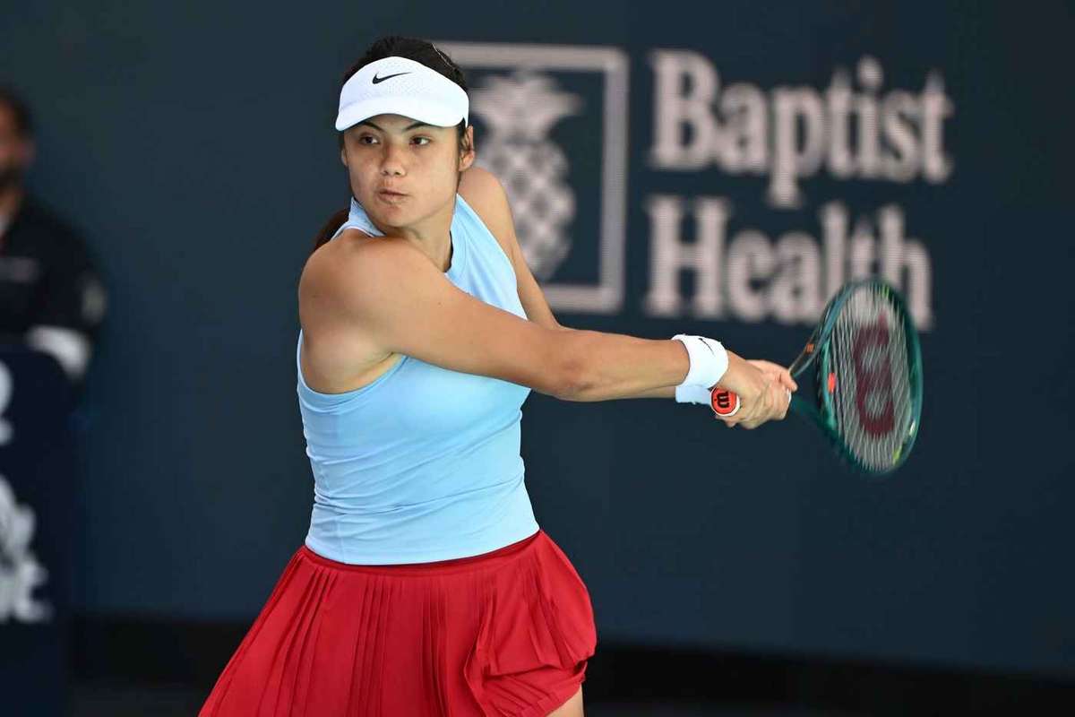 Emma Raducanu a rupt colaborarea cu antrenorul Vladimir Platenik