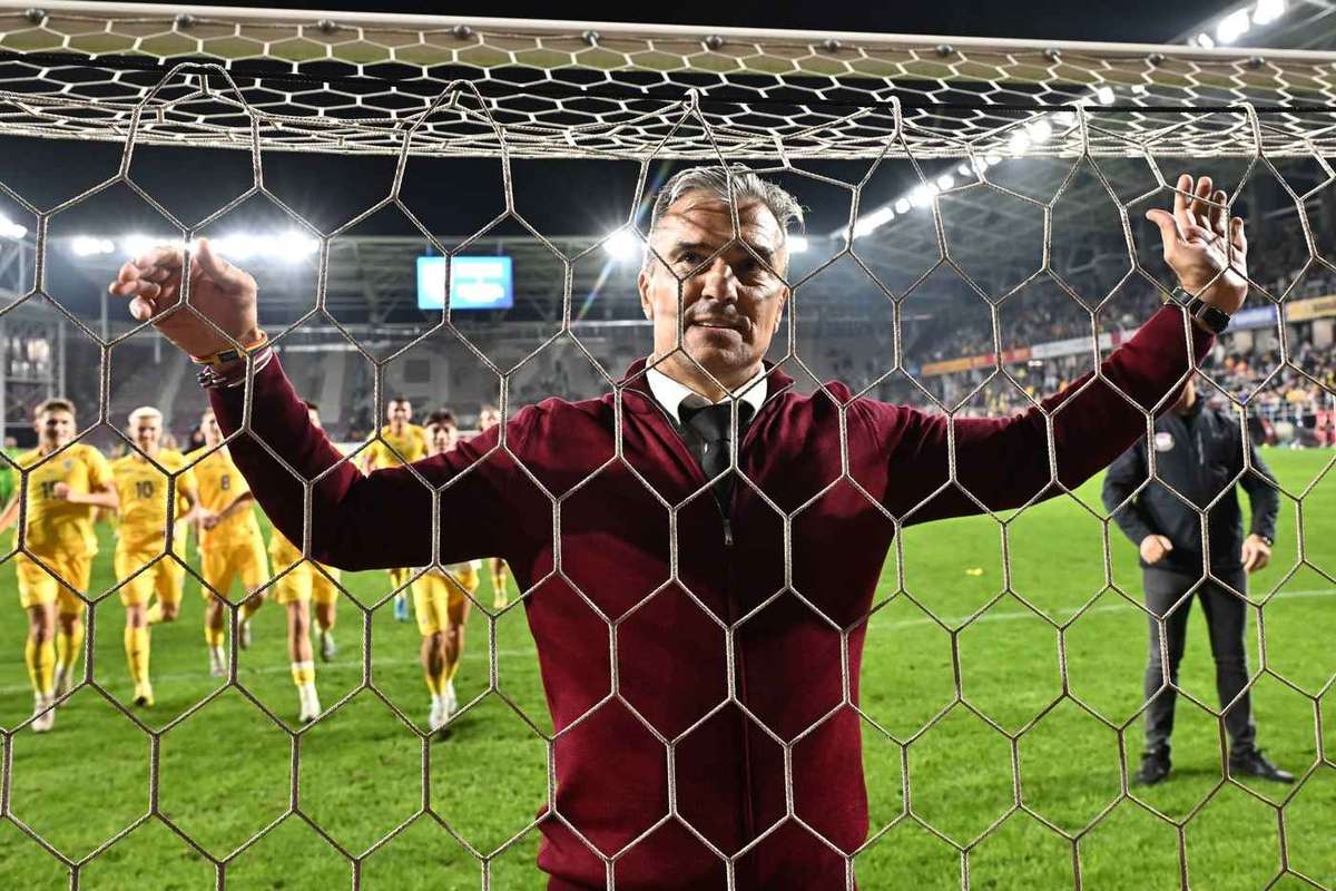 Pancu schimba strategia pentru amicalul U21 cu Olanda Toti trebuie sa joace