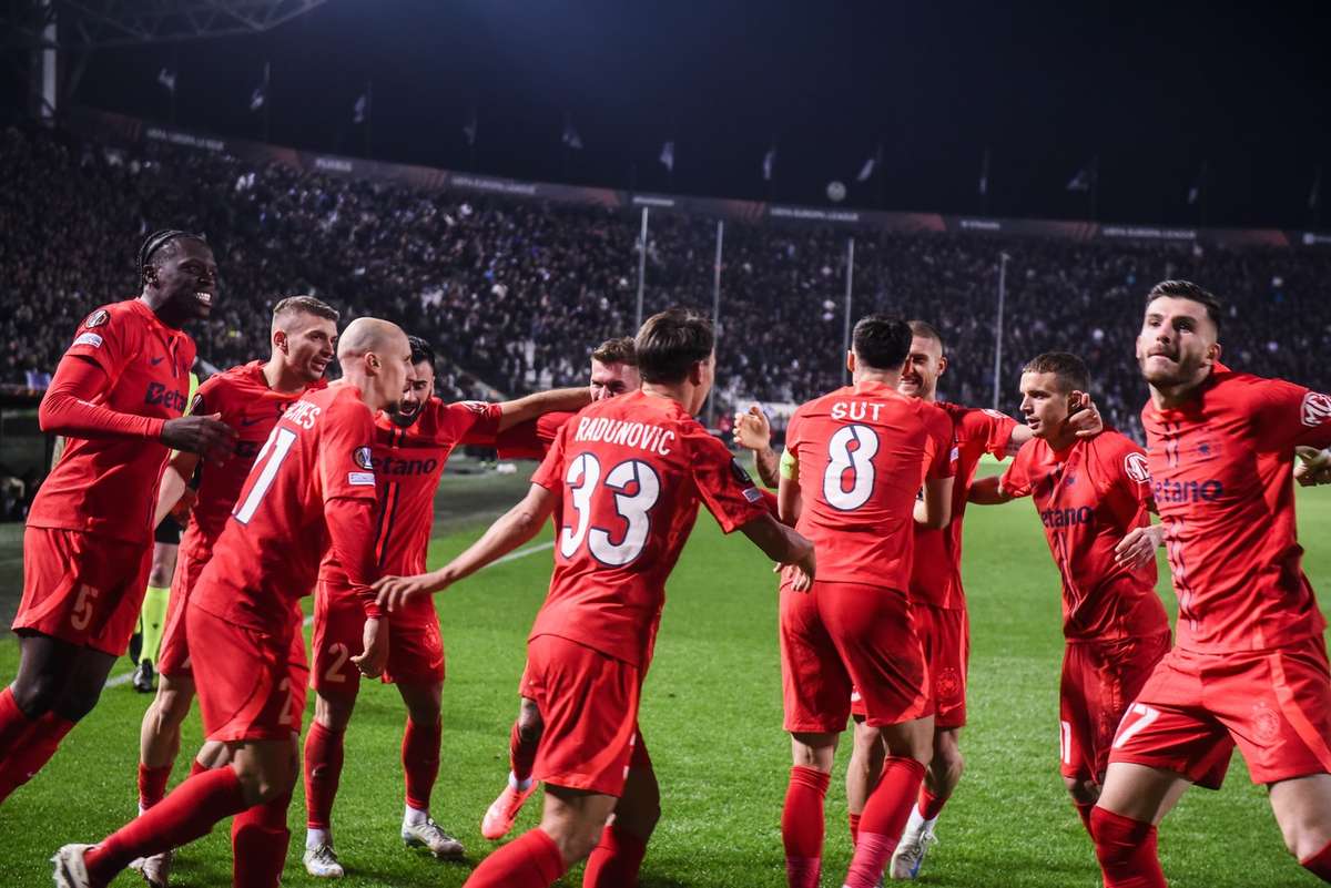 Risc mare pentru FCSB in returul cu Lyon Aproape intreaga echipa risca suspendarea