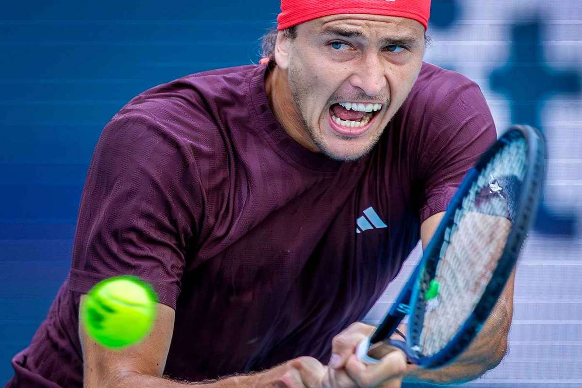 Urmarire Tenis Zverev favorit principal eliminat la Miami