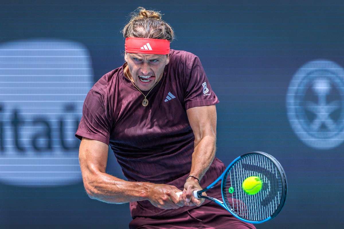 Zverev il invinge pe Thompson si ajunge in optimi