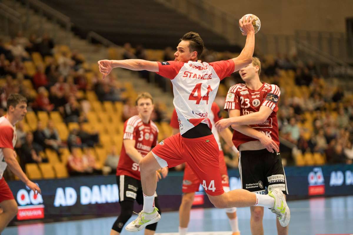 CS Dinamo a mai facut un pas spre titlu