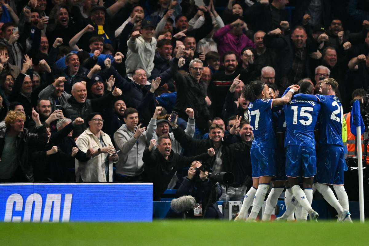 Chelsea invinge Tottenham si urca pe locul 4