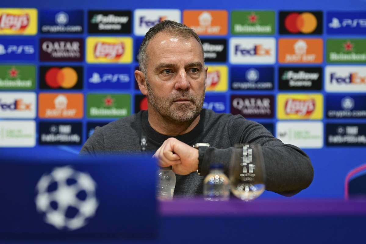 FC Barcelona a inceput discutiile pentru prelungirea contractului lui Hansi Flick