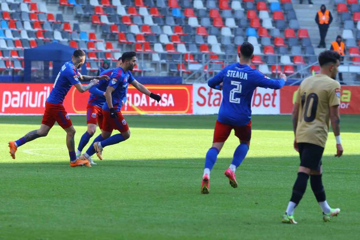 Meci spectaculos in Ghencea Steaua Voluntari Succes pentru militari in play off