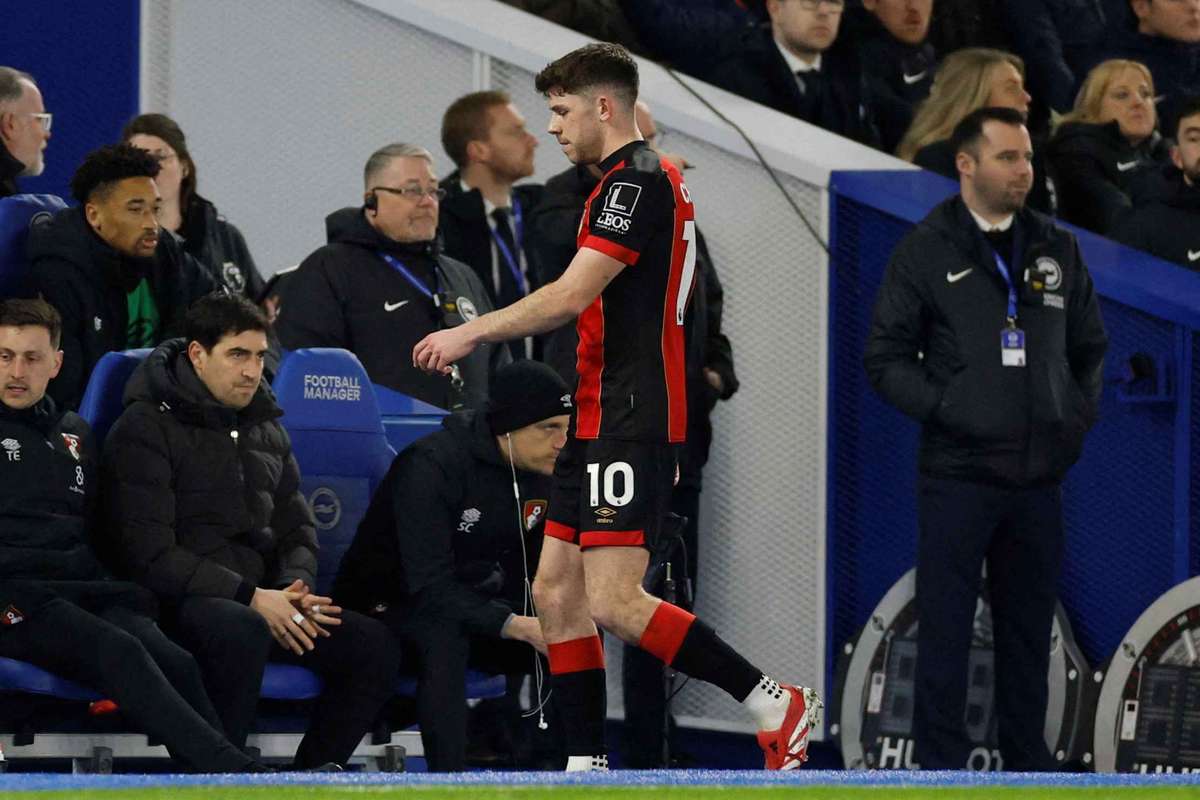 Ryan Christie mijlocasul lui Bournemouth absent tot sezonul dupa operatia la inghinali