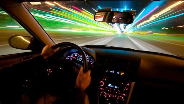 Tanar prins conducand cu 223 kmh pe A1