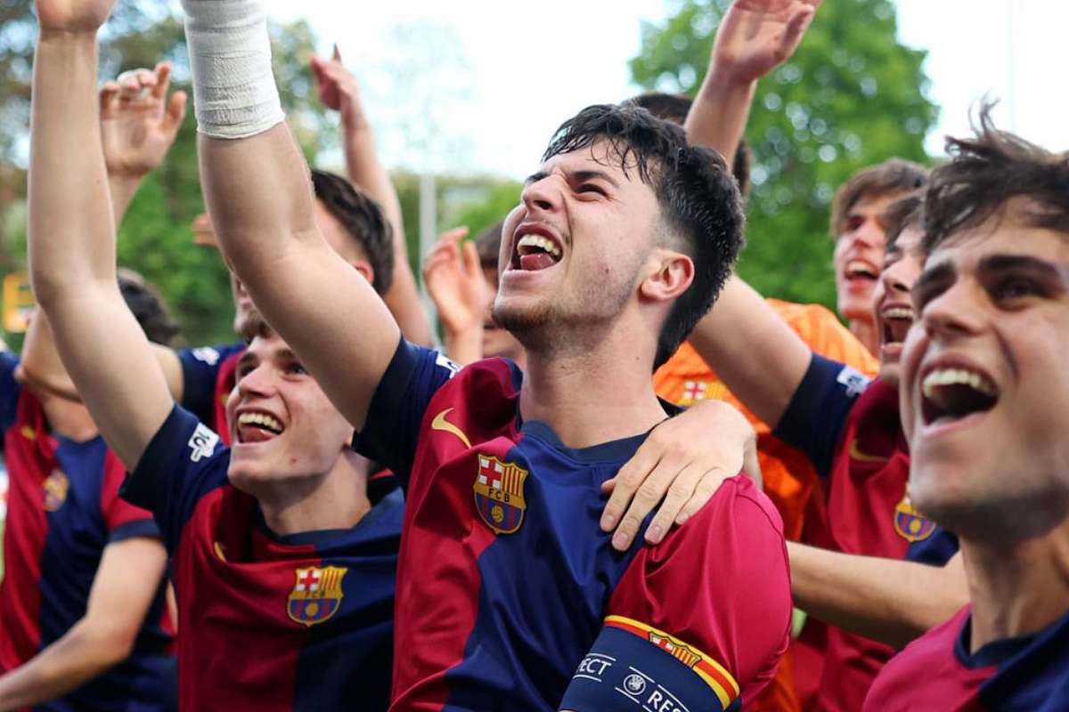 Viitorul suna bine Barcelona campioana UEFA Youth League cu Belletti