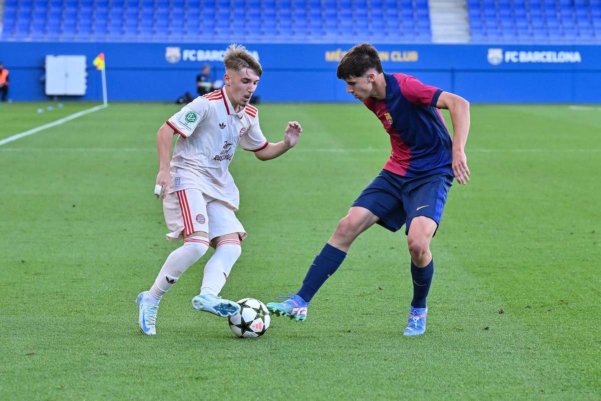 Acord pentru inca trei sezoane Barcelona a prelungit contractul pustiului de 18 ani