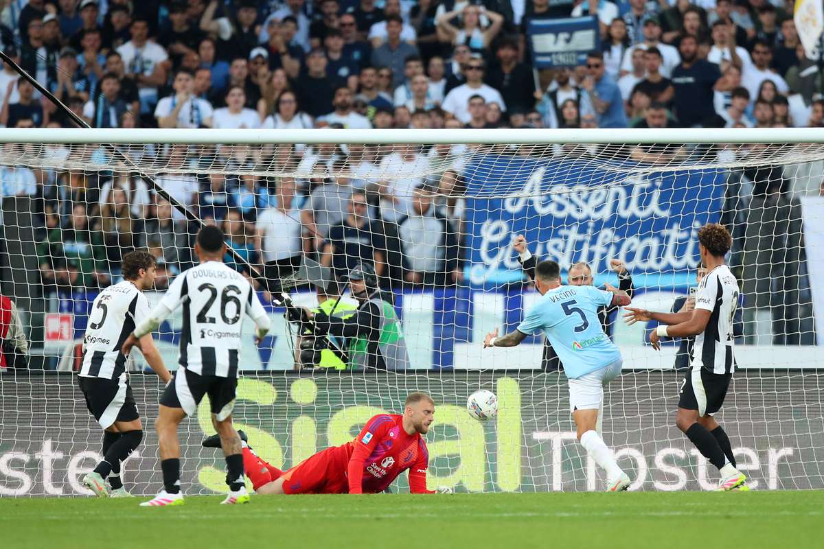 Lazio egaleaza tarziu si castiga un punct crucial