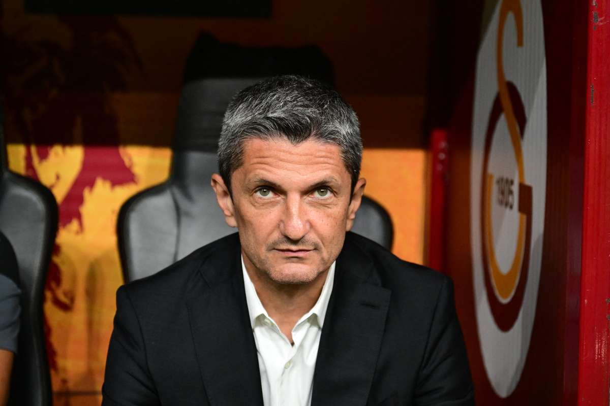 PAOK neaga zvonurile despre plecarea lui Razvan Lucescu