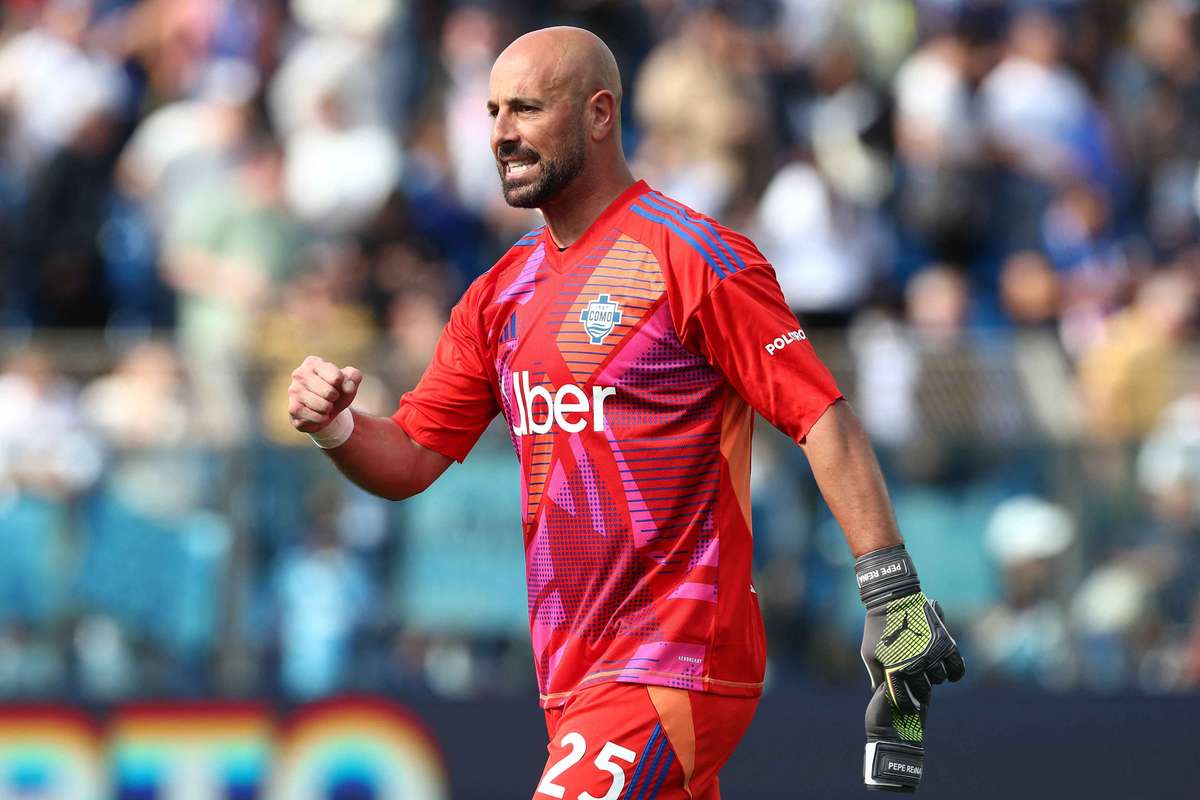 Pepe Reina si a anuntat retragerea si va fi antrenor