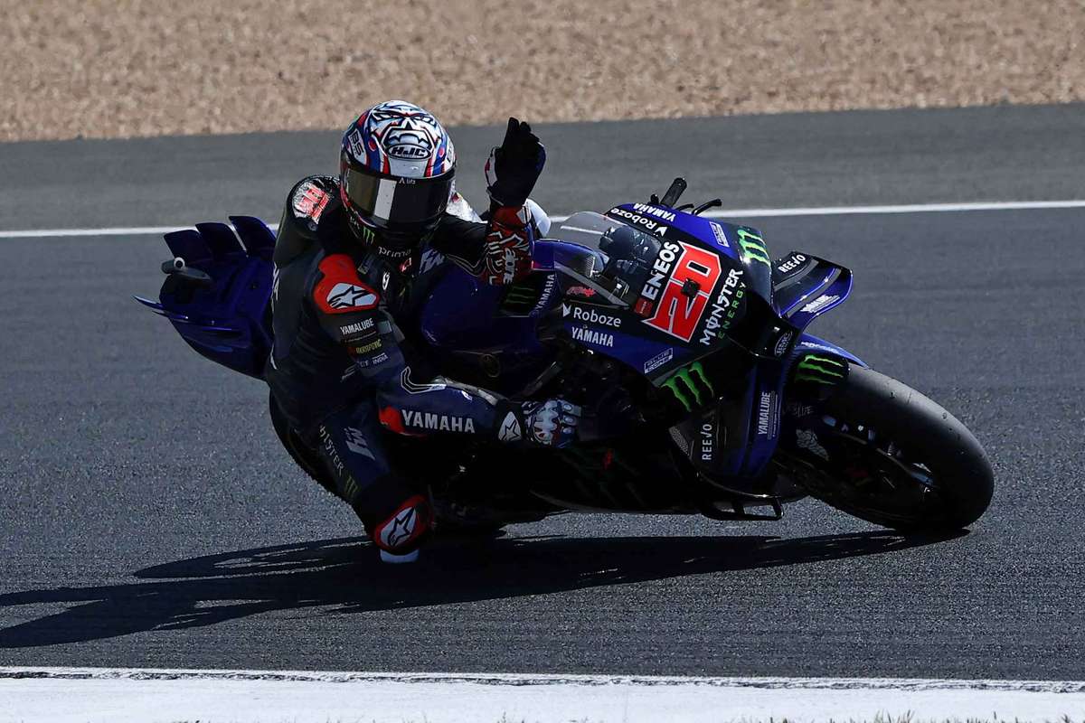 Quartararo doboara recordul si il invinge pe Marquez