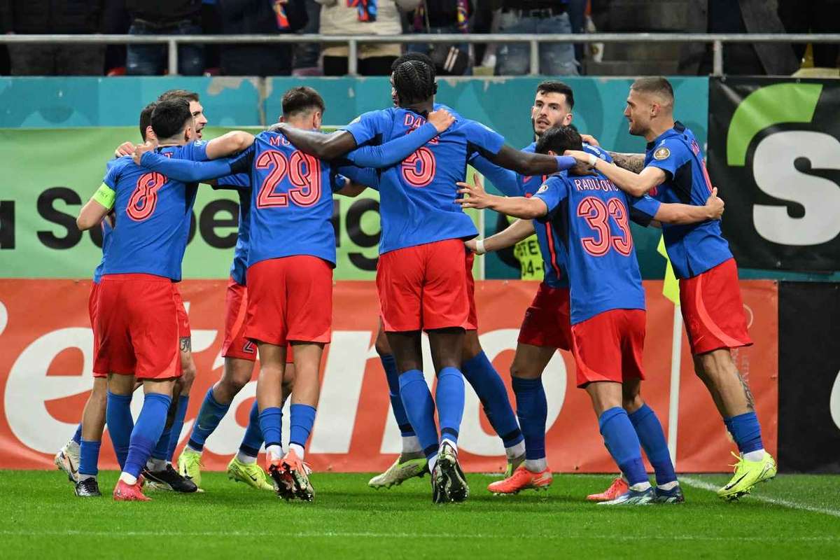 Univ Craiova o incurca pe CFR Cluj FCSB campioana Romaniei