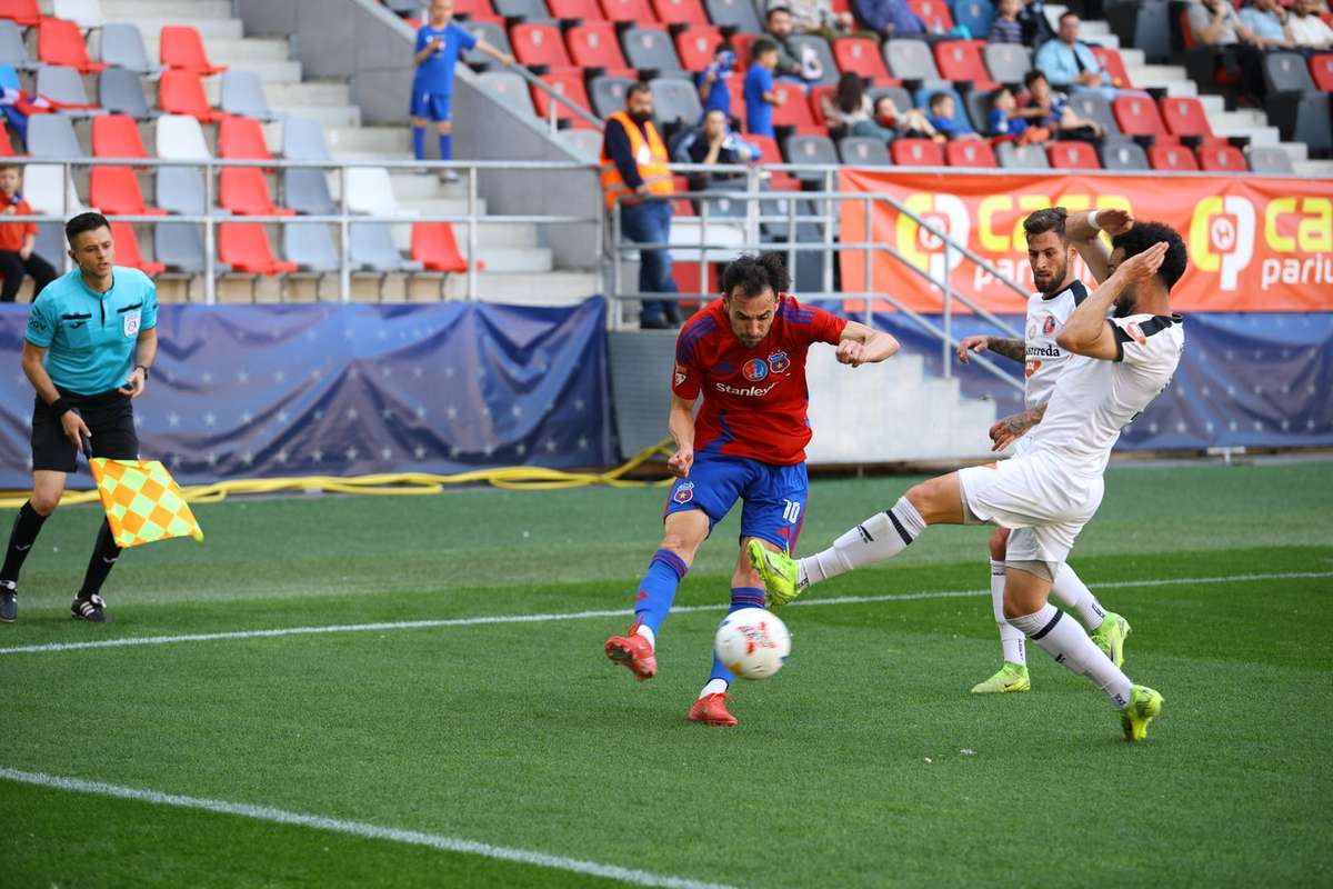 VIDEO Duelul Steaua Csikszereda pentru locul 1 in play off ul Ligii a II a ramane indecis