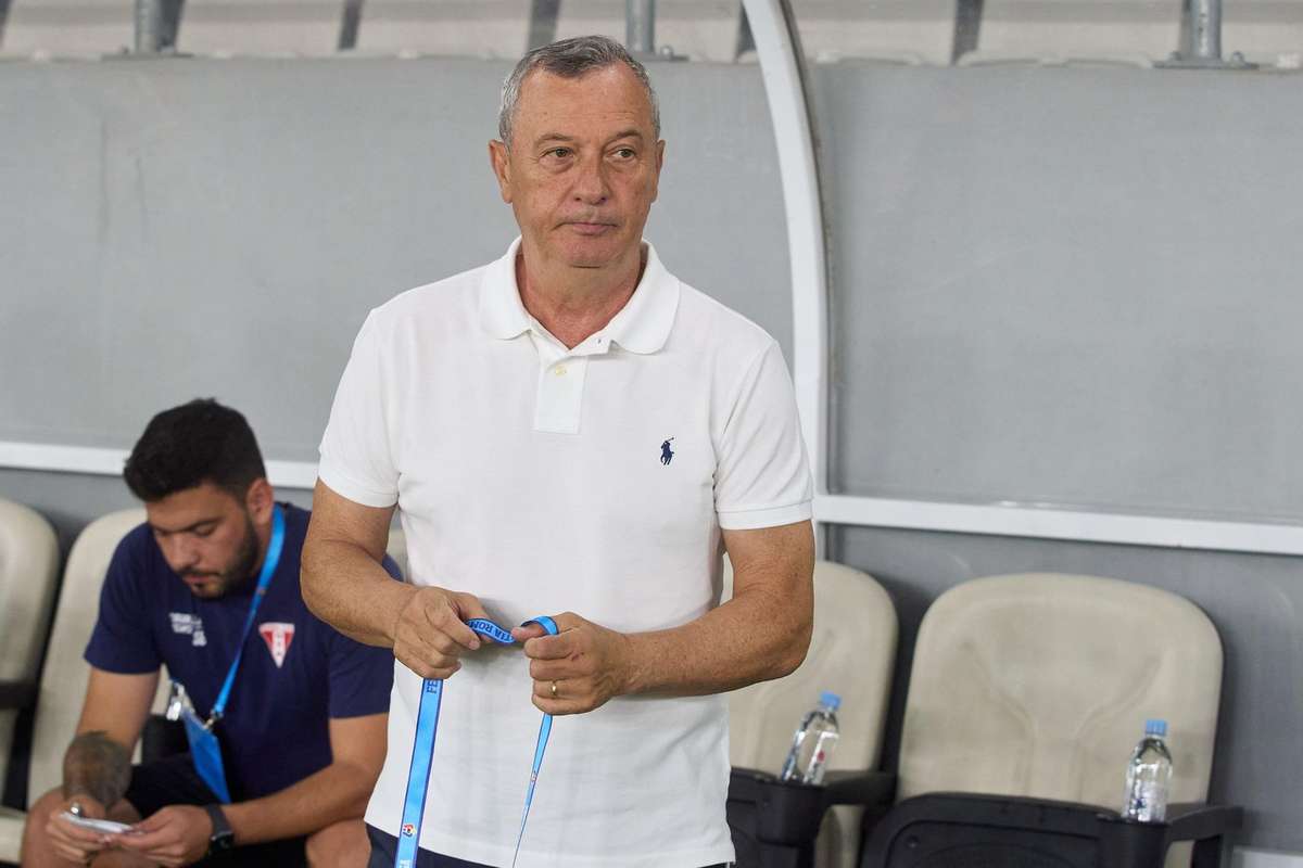 VIDEO UTA scapa temporar din zona rosie Victorie dupa 3 etape pentru Mircea Rednic