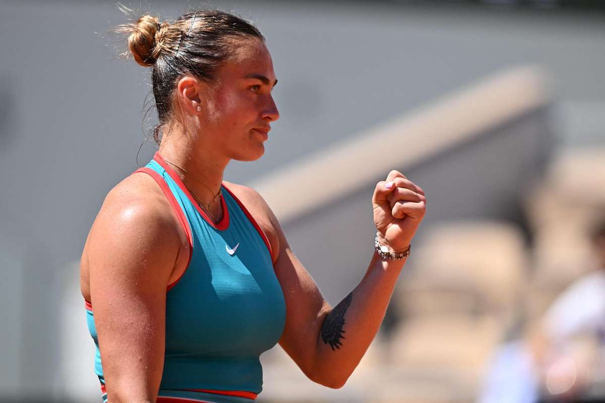 Aryna Sabalenka se califica usor in turul patru la Roland Garros