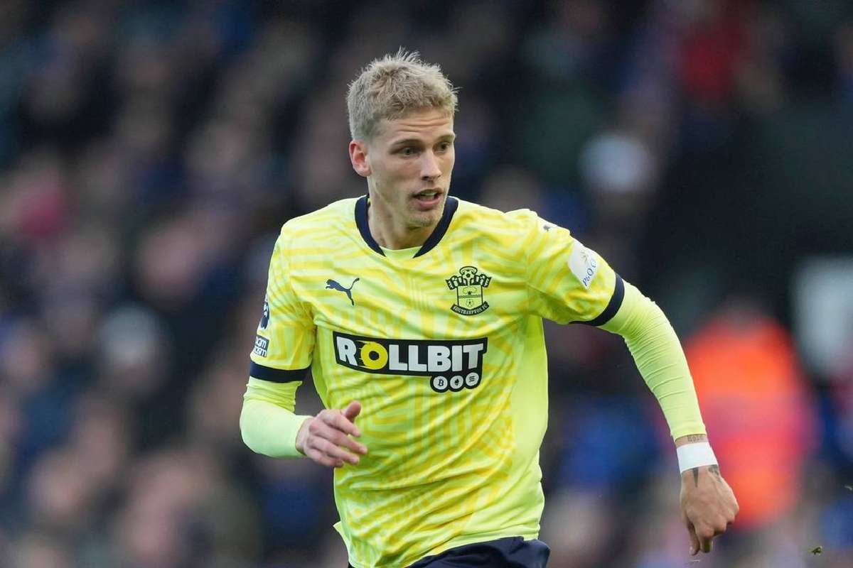 Dan Sucu aduce un atacant din Ligue 1 la Genoa