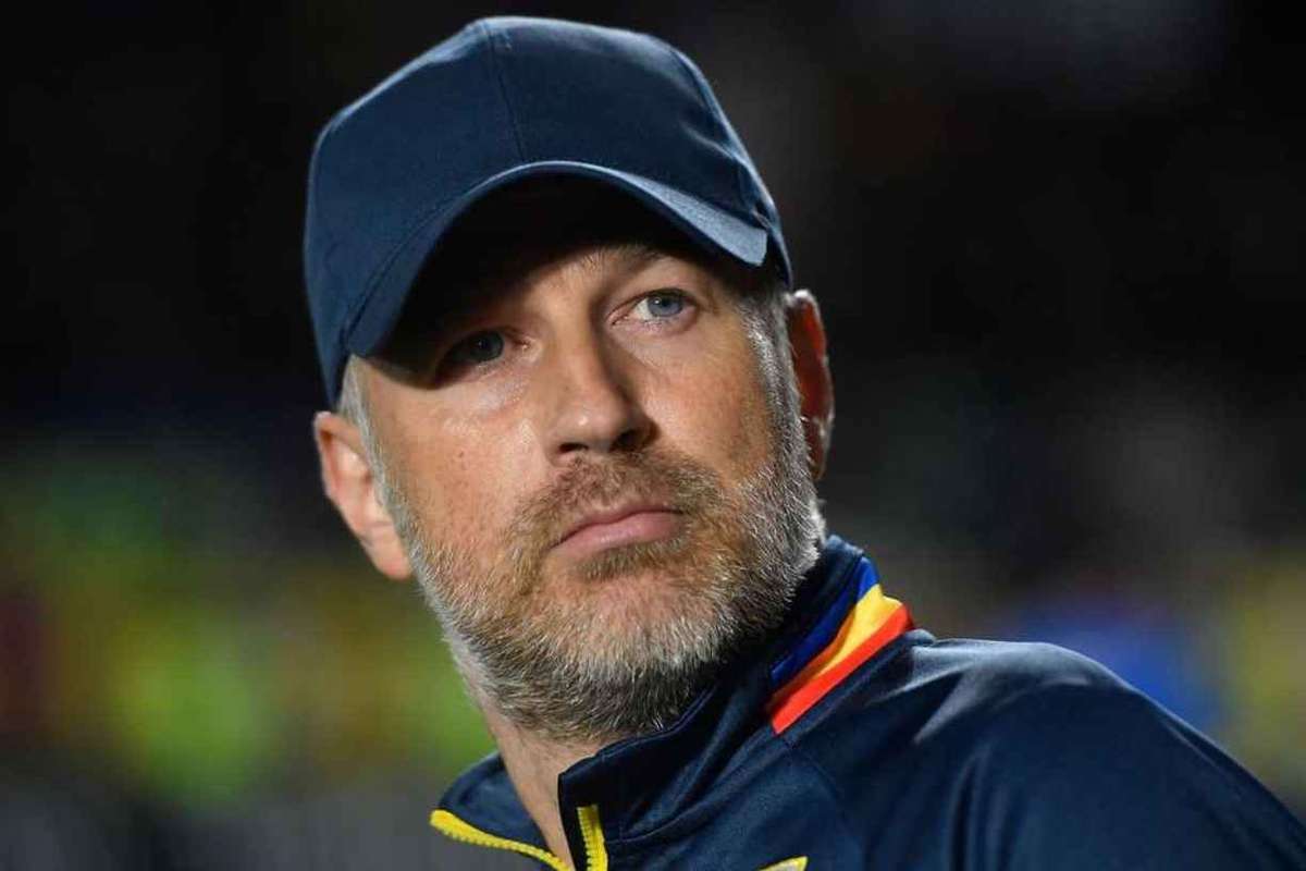 Edi Iordanescu aproape de Polonia Legia Varsovia il doreste