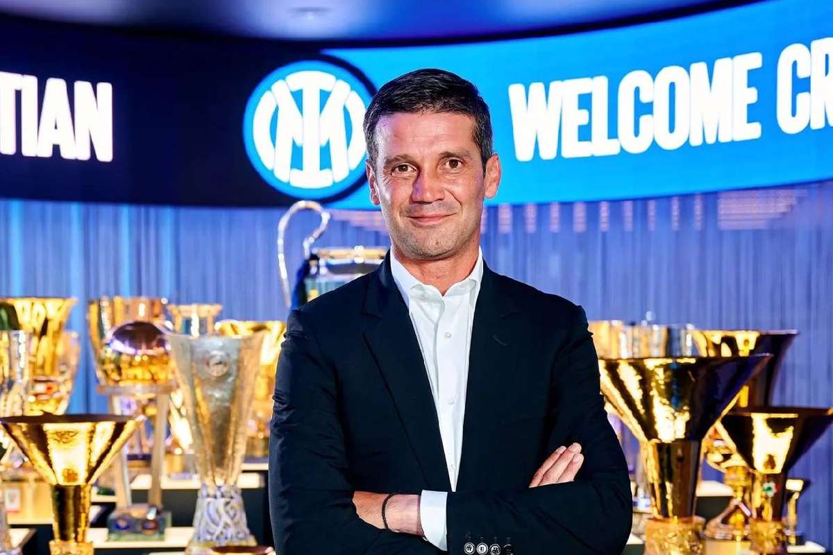 Oficial Cristi Chivu prezentat la Inter O noua pagina va fi scrisa