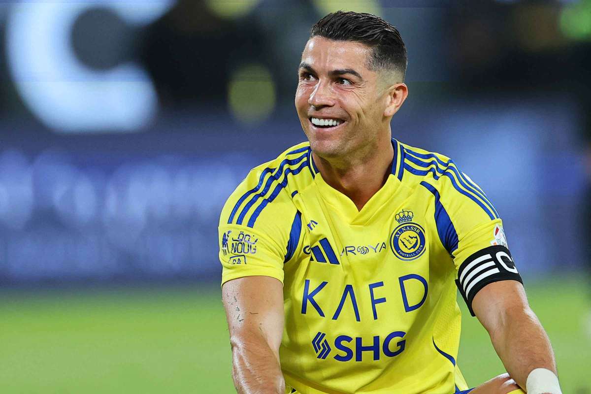 Oficial Cristiano Ronaldo a semnat la 40 de ani Pentru totdeauna