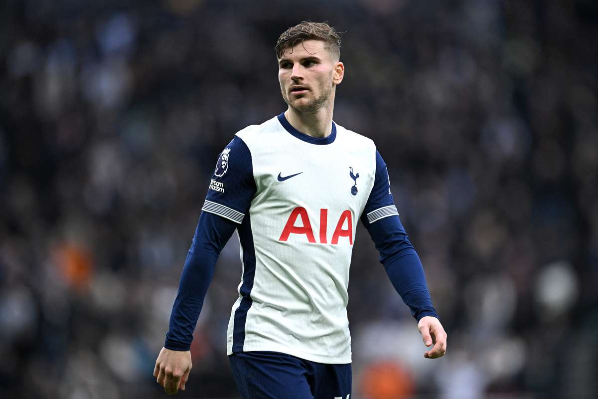 Tottenham a anuntat plecarea a cinci jucatori