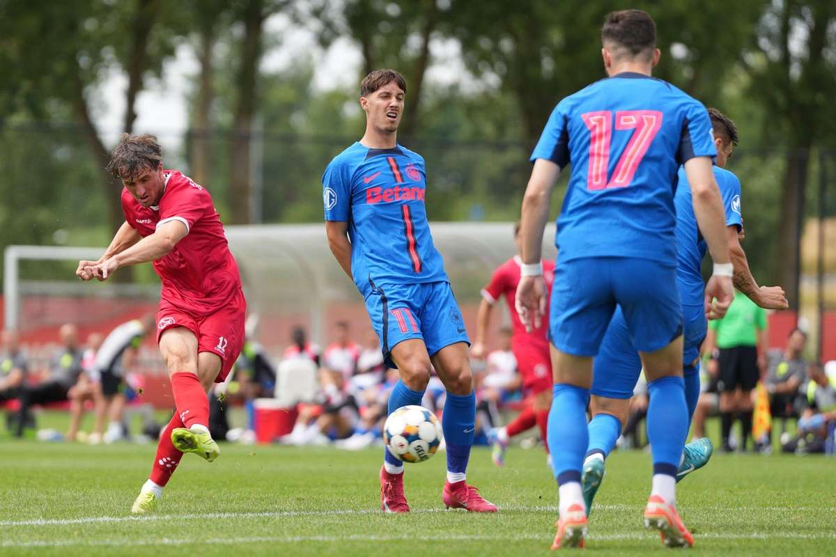 Bilete disponibile FCSB Inter Escaldes turul 1 Champions League
