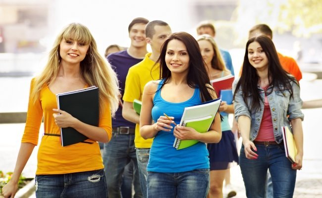 Inscrierile la Universitatea din Oradea au inceput