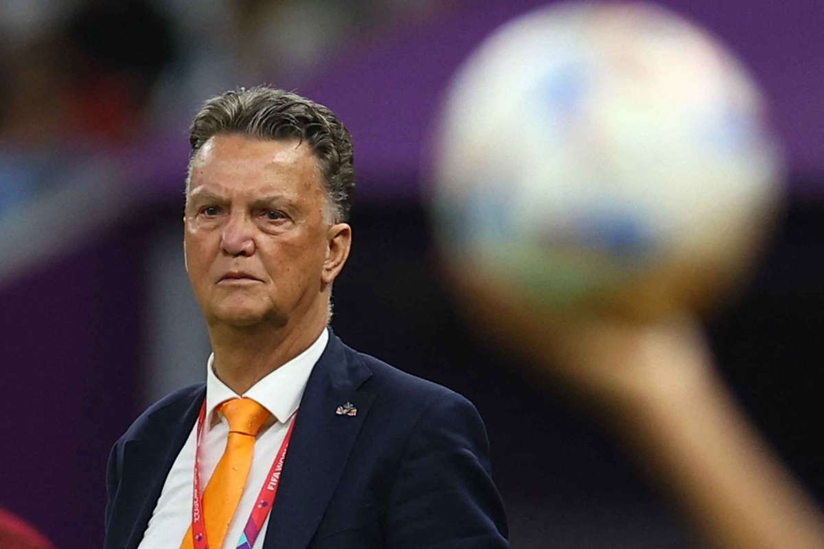 Louis van Gaal fost selecioner Olanda anunta ca s a vindecat de cancer