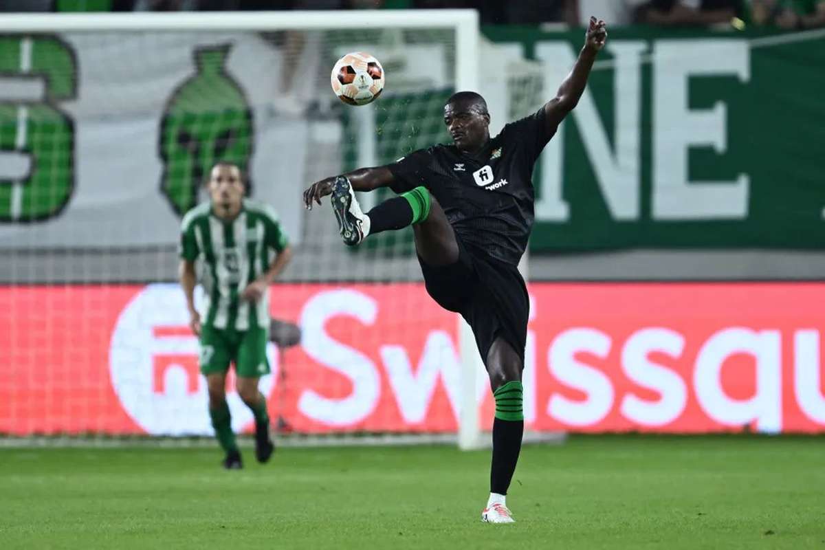 Oficial William Carvalho si a reziliat contractul cu Betis