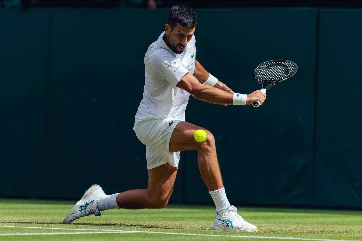 Tracker de tenis Swiatek se califica in semifinale la Wimbledon Djokovic versus Cobolli