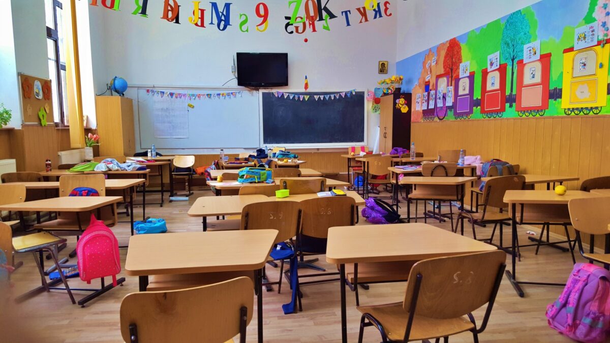 Cand incepe scoala si cand se termina vacantele