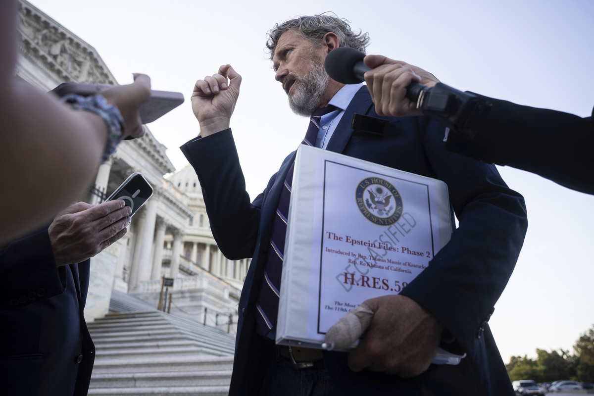 Dosarele Epstein ajung in Capitol Hill