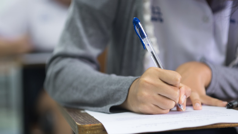 MEC a inceput consultarea pentru examenele nationale