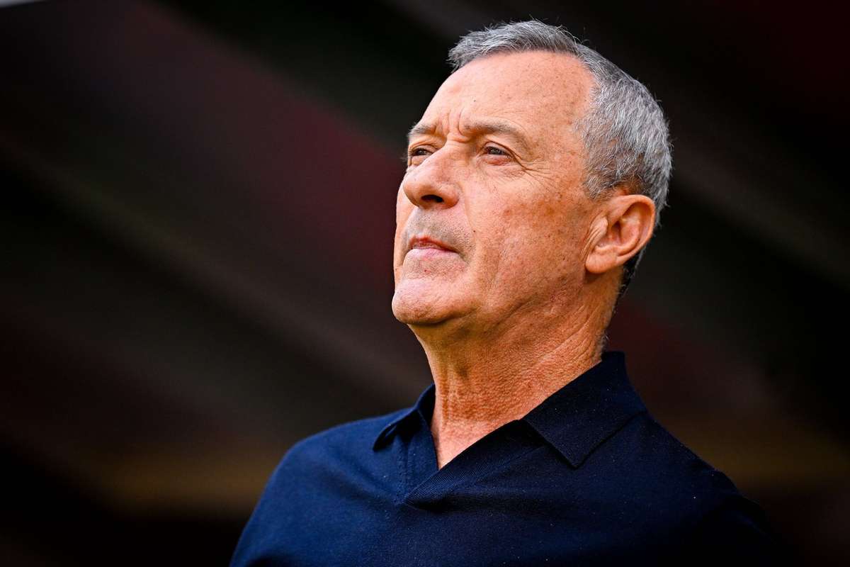 Mircea Rednic a fost dat afara de Standard Liege