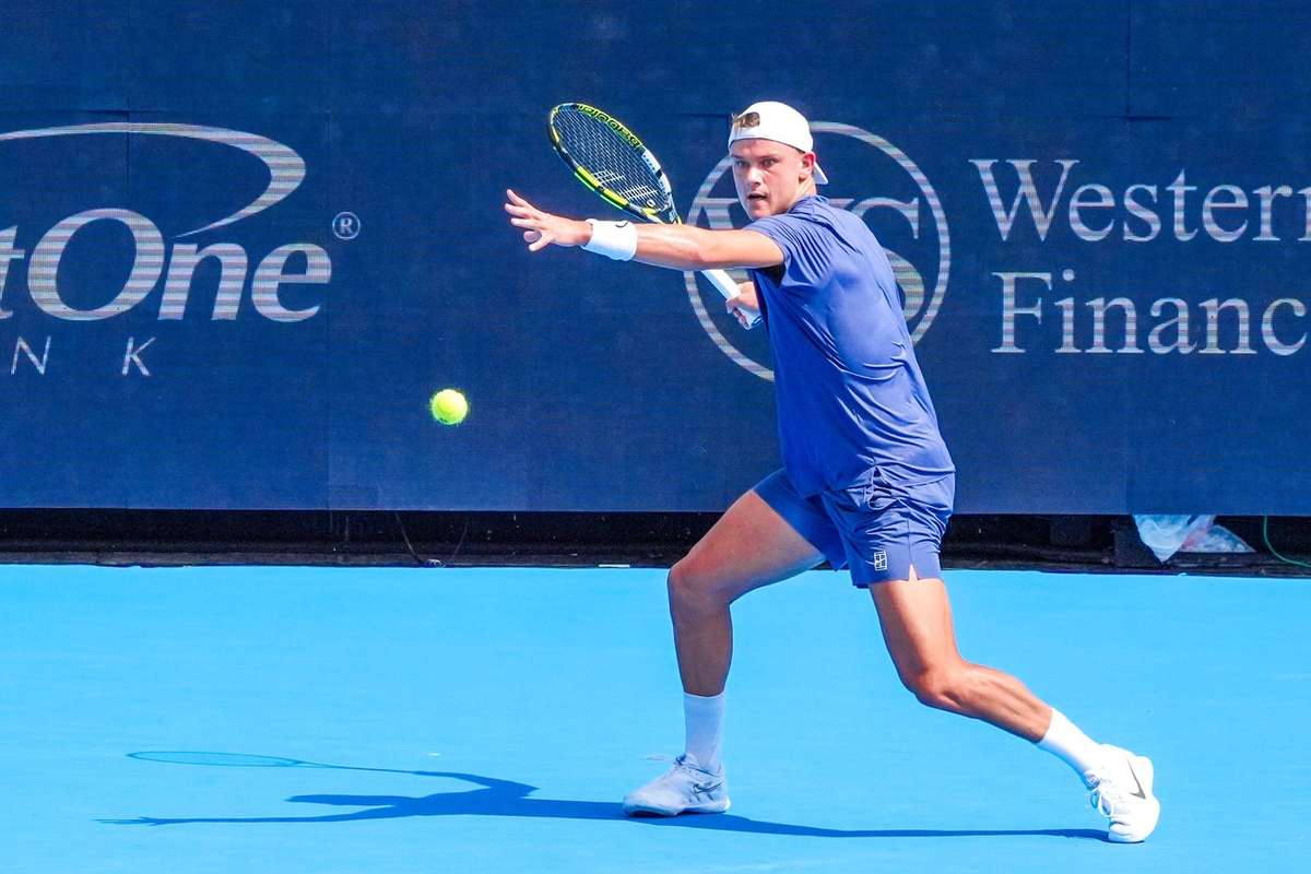 Tracker de tenis Rune eliminat la Cincinnati Swiatek avanseaza in semifinale