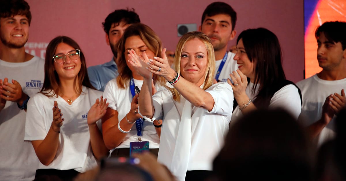 Cum Meloni din Italia atrage Generatia Z spre extrema dreapta