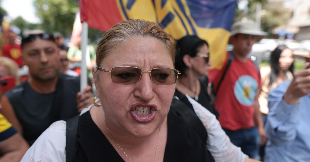 Diana Sososaca chemata de procurori pentru idei legionare