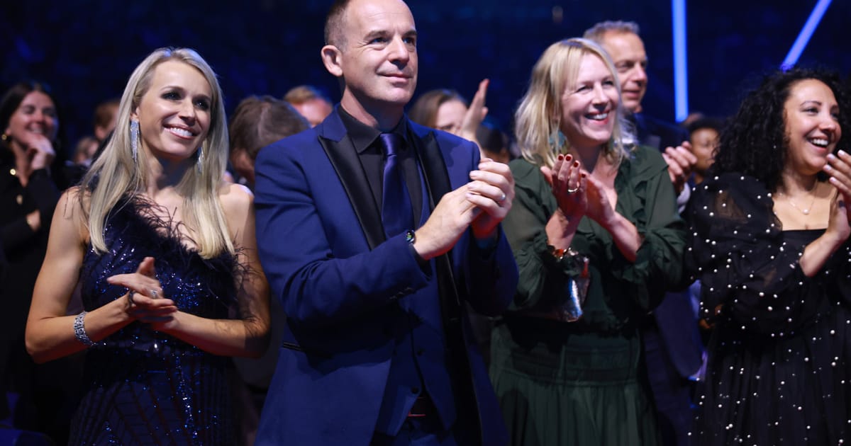 Martin Lewis Munca ar fi pe primul loc daca urmau sfaturile mele