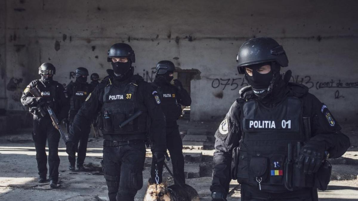 Barbat retinut pentru terorism planuia un atentat