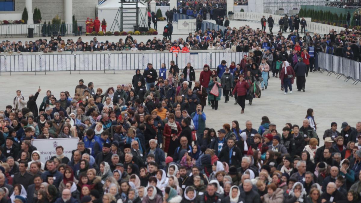 Ce nu s a vazut la ceremonia Catedralei Nationale