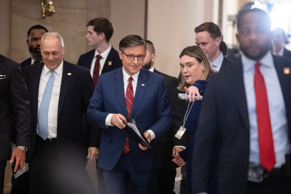 Camera Reprezentantilor va vota marti eliberarea fisierelor Epstein