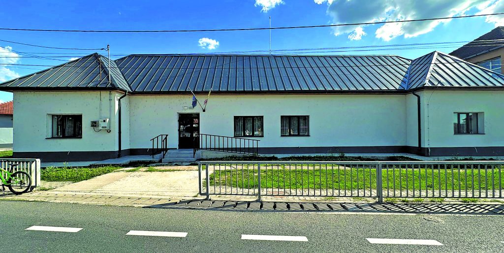 Caminele culturale din Sambata au fost renovate