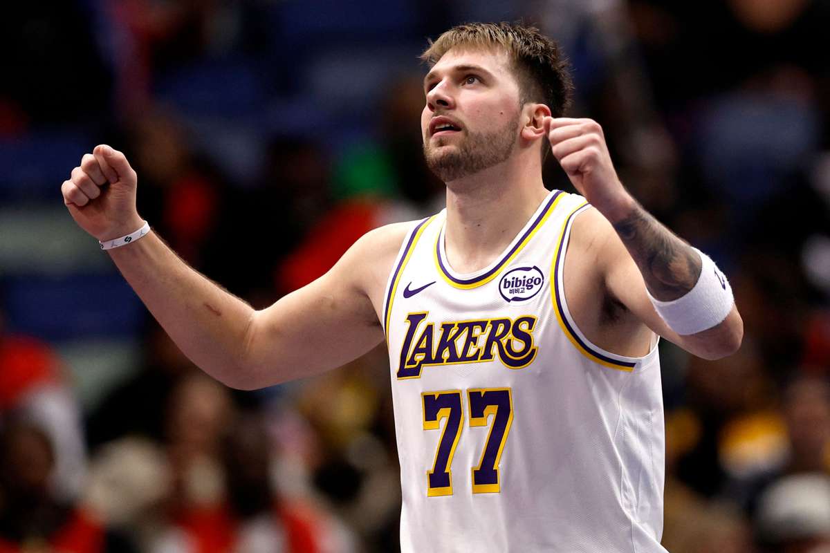 Luka Doncic conduce Los Angeles Lakers la victorie in NBA